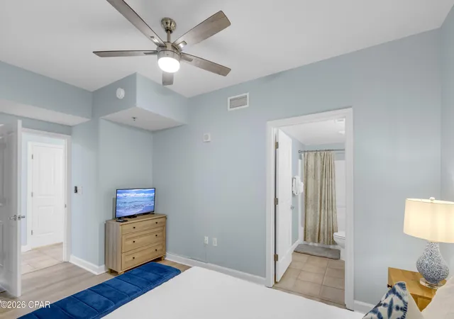 Listing Photo 5 - Condo for sale in building located at 9900 S Thomas Dr, Panama City, FL 32408 - Unit #820