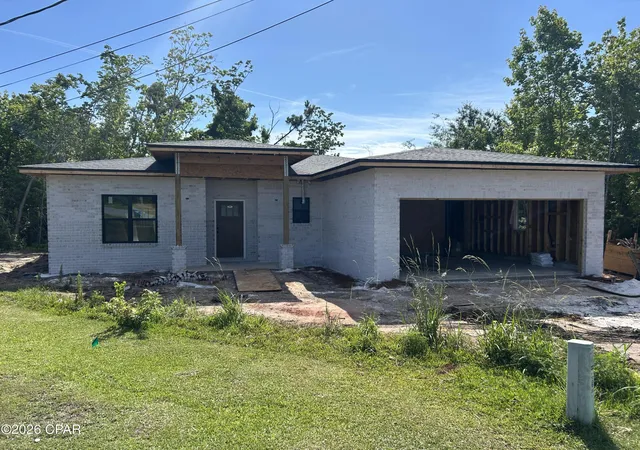 Photo 1 of Sale Pending at 4010 E 9th Street, Panama City, FL 32404 | MLS# 790971 | Listing updated on 2026-09-07