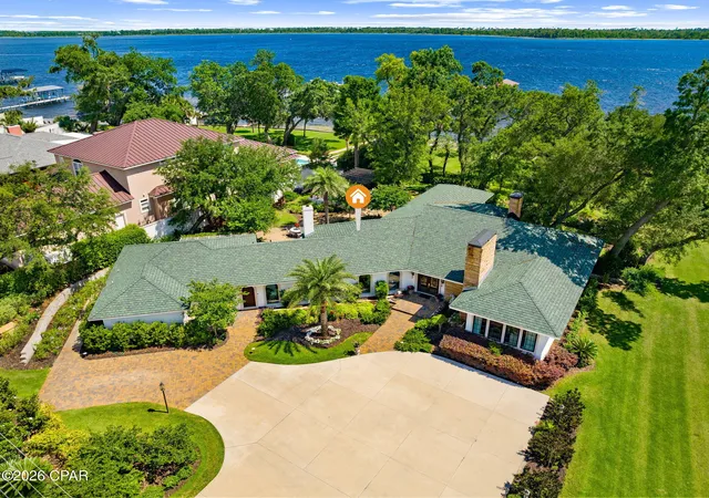 Photo 2 of Single family home for sale at 518 Bunkers Cvs Rd, Panama City, FL 32401 | MLS# 791000 | Listing updated on 2026-09-21