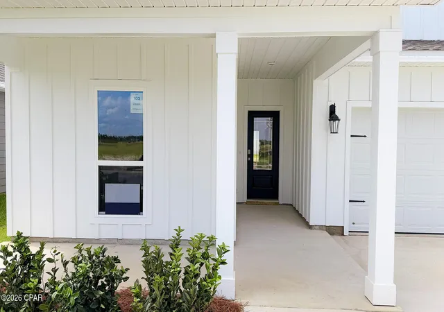 Photo 3 of Sale Pending at 5182 Hastings Dr, Panama City, FL 32404 | MLS# 791045 | Listing updated on 2026-08-29