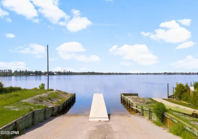 Photo 3 of Single family home for sale at 7232 Shady Oak Way, Panama City, FL 32404 | MLS# 791056 | Listing updated on 2026-08-21