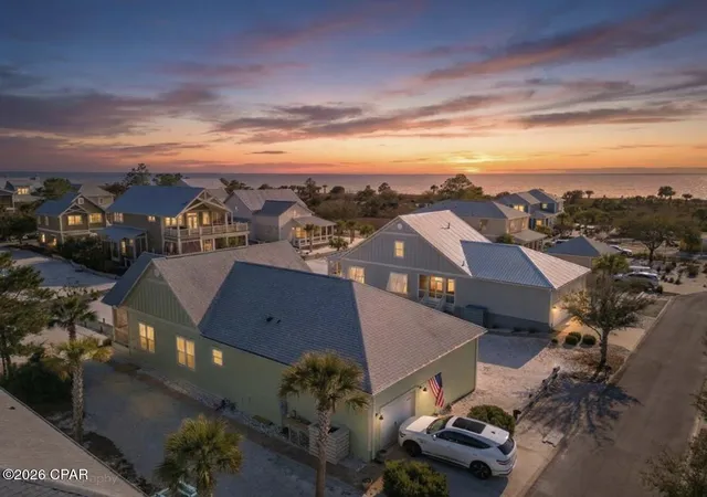 Photo 3 of Sale Pending at 106 Salt Air Ct, Port St Joe, FL 32456 | MLS# 791125 | Listing updated on 2026-09-12
