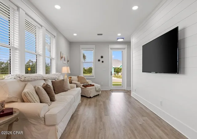 Photo 3 of Single family home for sale at 112 St Frances St, Port Saint Joe, FL 32456 | MLS# 791173 | Listing updated on 2026-08-22