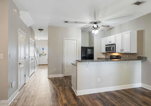 Listing Photo 5 - Condo for sale in building located at 8605 Toqua Rd, Panama City Beach, FL 32408 - Unit #106
