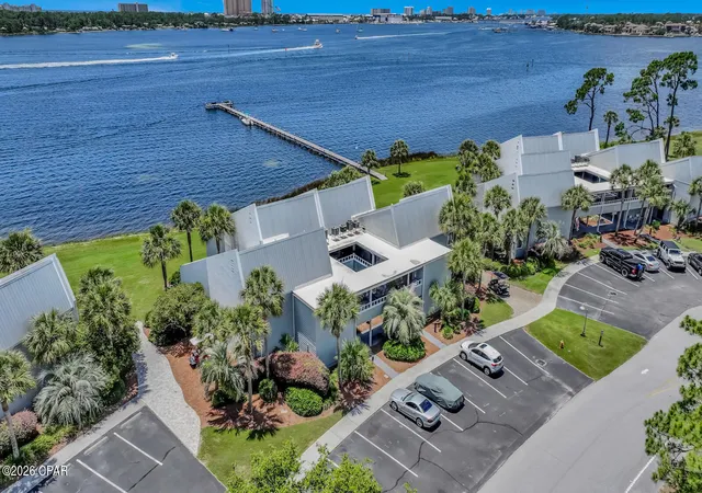 Listing Photo 2 - Condo for sale in building located at 4277 Kingfish Ln, Panama City Beach, FL 32408 - Unit #277