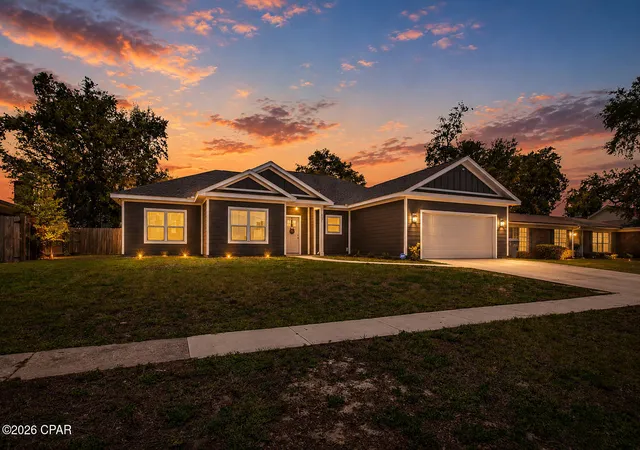 Photo 2 of Single family home for sale at 137 H L Sudduth Dr, Panama City, FL 32404 | MLS# 791379 | Listing updated on 2026-08-21