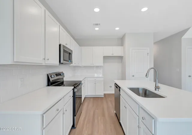 Photo 4 of Townhouse for sale at 7681 Grotto Ln #17, Panama City, FL 32408 | MLS# 791457 | Listing updated on 2026-09-10