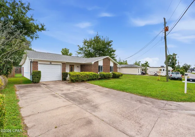 Photo 3 of Single family home for sale at 705 S Camellia Ave, Panama City, FL 32404 | MLS# 791505 | Listing updated on 2026-07-31