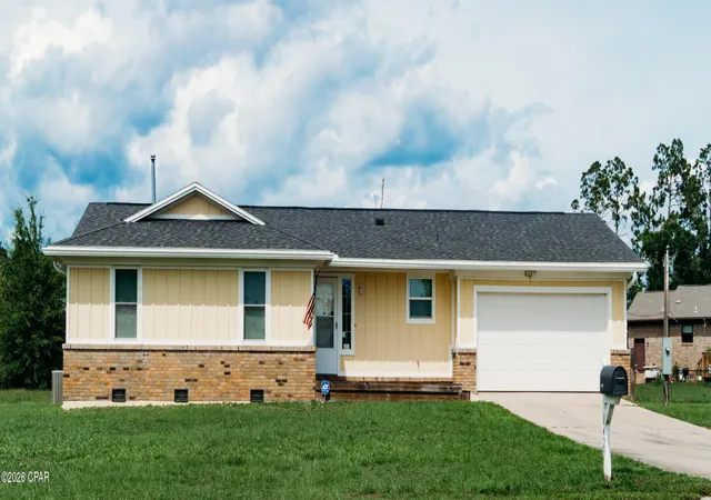 Photo 1 of Sale Pending at 1427 W Park Ln, Panama City, FL 32404 | MLS# 791527 | Listing updated on 2026-08-02