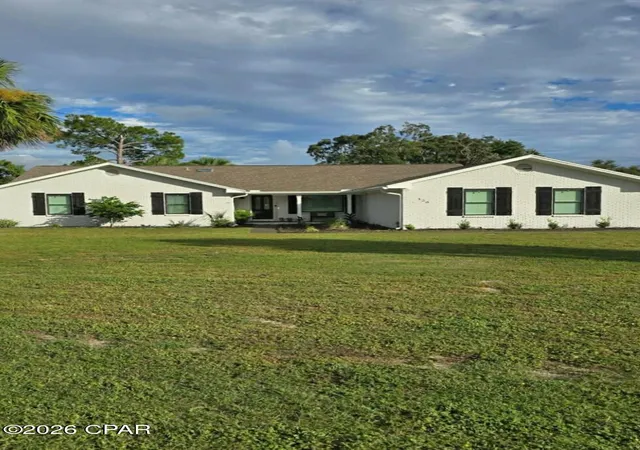 Photo 1 of Single family home for sale at 126 Queens Cir, Panama City, FL 32405 | MLS# 791579 | Listing updated on 2026-08-26
