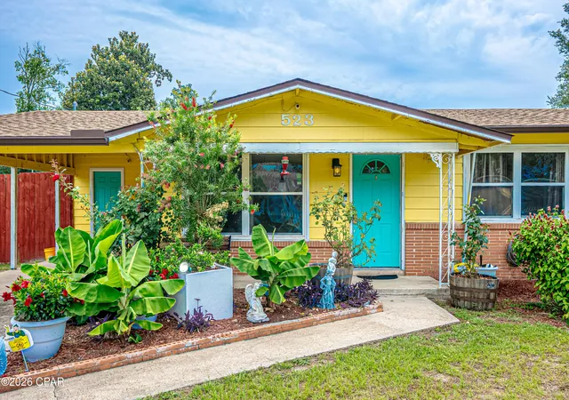 Photo 2 of Single family home for sale at 523 Shade St, Panama City, FL 32404 | MLS# 791598 | Listing updated on 2026-09-14