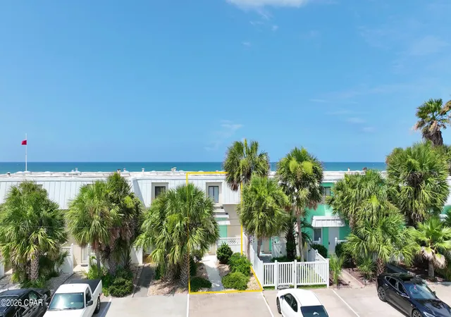 Photo 3 of Townhouse for sale at 7719 Surf Dr, Panama City, FL 32408 | MLS# 791636 | Listing updated on 2026-09-21