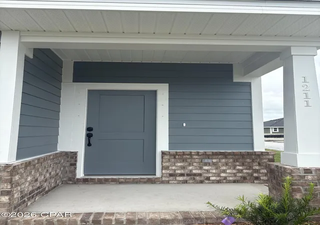 Photo 3 of Single family home for sale at 1211 Seafoam St, Panama City, FL 32404 | MLS# 791653 | Listing updated on 2026-08-29