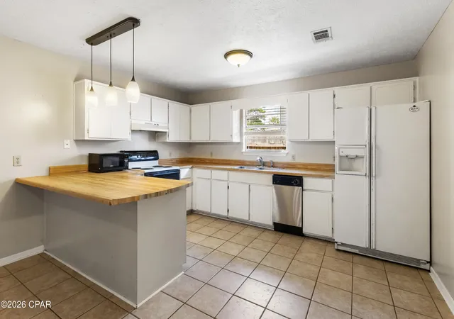 Photo 3 of House for sale at 132 San Vincente St, Panama City Beach, FL 32413 | MLS# 791784 | Listing updated on 2026-09-30