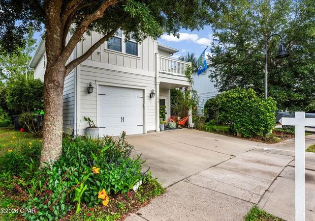 Photo 2 of Sale Pending at 186 Montclair Ave, Santa Rosa Beach, FL 32459 | MLS# 791843 | Listing updated on 2026-08-27