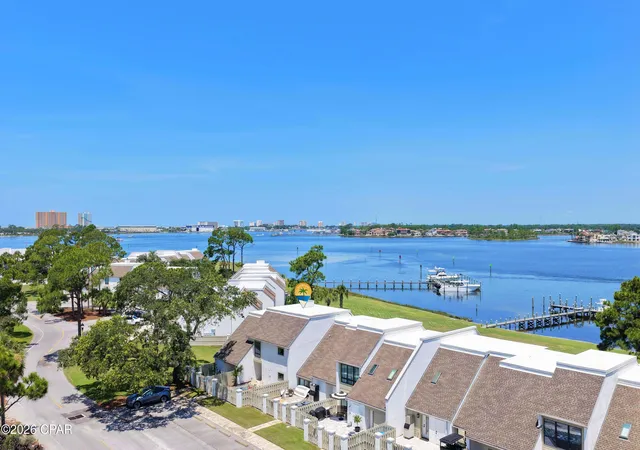 Listing Photo 5 - Condo for sale in building located at 4400 Kingfish Ln, Panama City Beach, FL 32408 - Unit #326