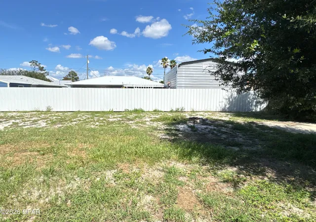 Photo 3 of Single family home for sale at 3321 Treasure Cir, Panama City Beach, FL 32408 | MLS# 791900 | Listing updated on 2026-10-06