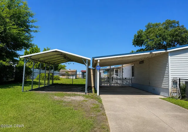 Photo 2 of Manufactured home for sale at 2218 E 2nd Street, Panama City, FL 32401 | MLS# 791922 | Listing updated on 2026-09-13