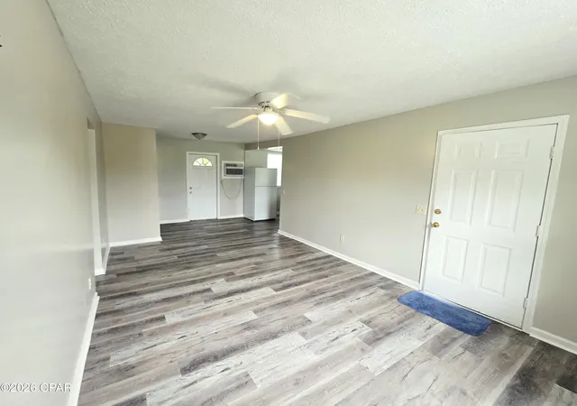 Photo 2 of Single family home for sale at 511 Harlem Ave, Panama City, FL 32401 | MLS# 791936 | Listing updated on 2026-09-15