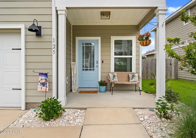 Photo 4 of Single family home for sale at 125 Carriage Rd, Panama City, FL 32404 | MLS# 791953 | Listing updated on 2026-09-19