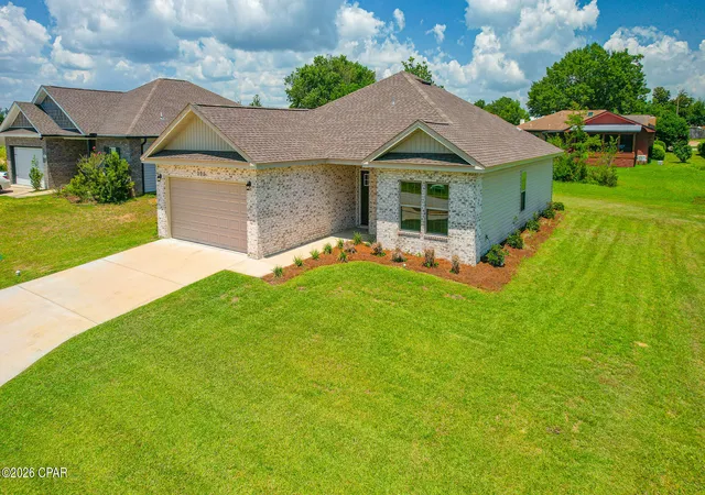 Photo 3 of Single family home for sale at 300 Hugh Thomas Dr, Panama City, FL 32404 | MLS# 792007 | Listing updated on 2026-09-30