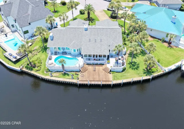 Photo 3 of Single family home for sale at 1522 Trout Ln, Panama City, FL 32408 | MLS# 792012 | Listing updated on 2026-09-13