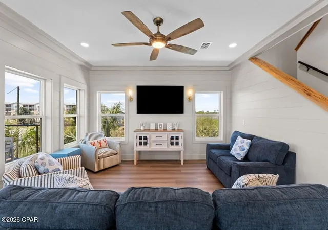 Photo 4 of Single family home for sale at 108 N 32nd Street, Mexico Beach, FL 32456 | MLS# 792034 | Listing updated on 2026-08-22