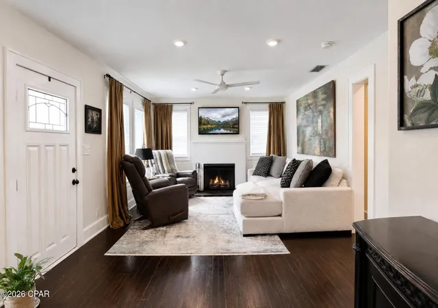 Photo 2 of Single family home for sale at 421 Bunkers Cvs Rd, Panama City, FL 32401 | MLS# 792135 | Listing updated on 2026-08-25