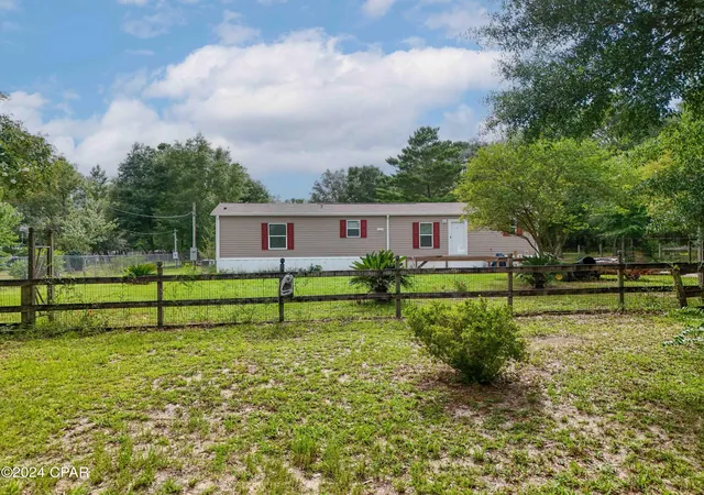 Photo 3 of Manufactured home for sale at 12525 Perkins Rd, Panama City, FL 32409 | MLS# 792195 | Listing updated on 2026-08-06
