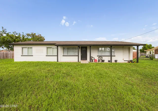Photo 2 of Single family home for sale at 176 N Anita Dr, Panama City, FL 32404 | MLS# 792263 | Listing updated on 2026-08-25