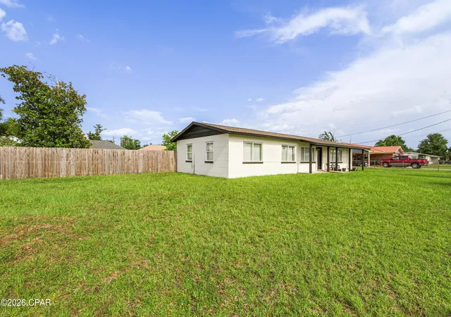 Photo 3 of Single family home for sale at 176 N Anita Dr, Panama City, FL 32404 | MLS# 792263 | Listing updated on 2026-08-25