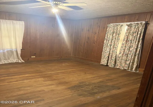 Photo 2 of Single family home for sale at 5295 Cliff St, Graceville, FL 32440 | MLS# 792375 | Listing updated on 2026-09-28