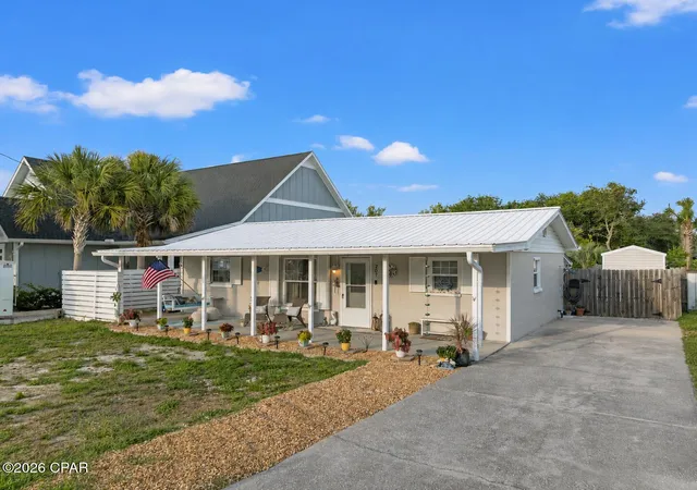 Photo 3 of Single family home for sale at 207 S Wells St, Panama City Beach, FL 32413 | MLS# 792390 | Listing updated on 2026-09-08