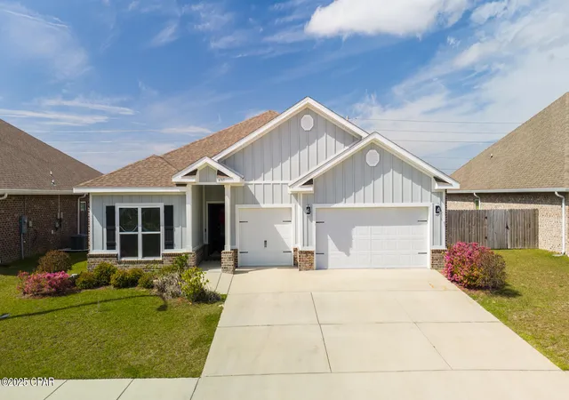 Photo 1 of Single family home for sale at 4765 Rosemary St, Panama City, FL 32404 | MLS# 792443 | Listing updated on 2026-08-08