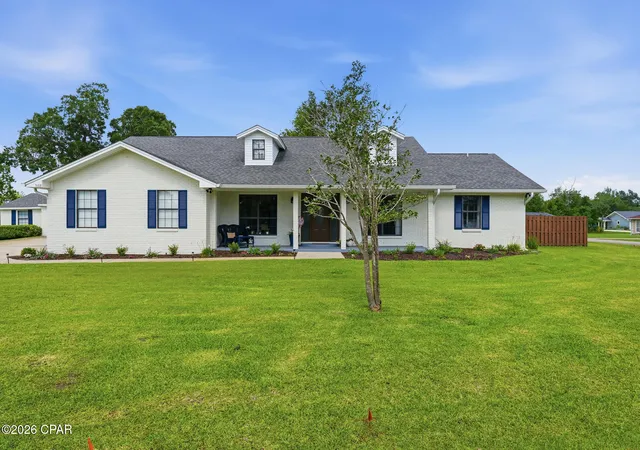 Photo 3 of Single family home for sale at 5108 Deep Byp Dr, Panama City, FL 32404 | MLS# 792455 | Listing updated on 2026-09-12
