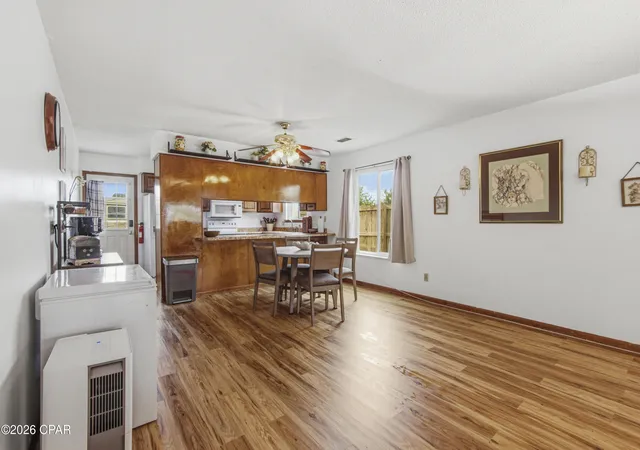 Photo 3 of Sale Pending at 911 Bradley Cir, Lynn Haven, FL 32444 | MLS# 792484 | Listing updated on 2026-09-18