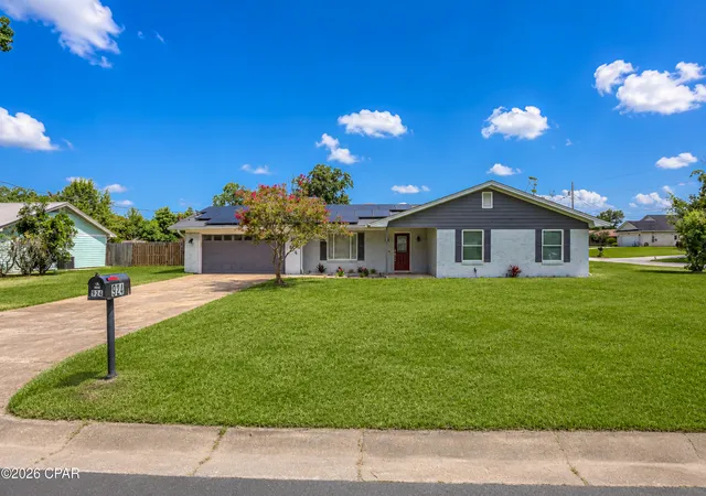 Photo 1 of Single family home for sale at 924 Agnes Scott Cir, Panama City, FL 32405 | MLS# 792564 | Listing updated on 2026-09-14