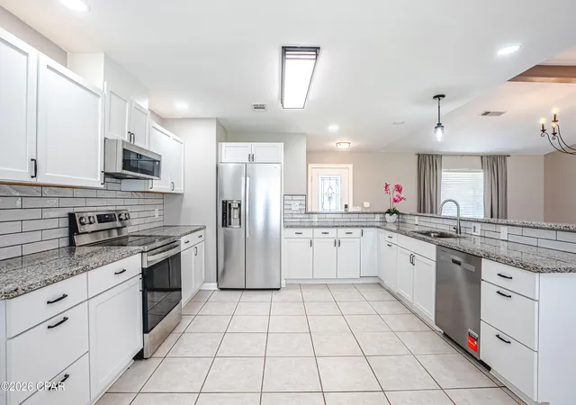 Photo 3 of Single family home for sale at 924 Agnes Scott Cir, Panama City, FL 32405 | MLS# 792564 | Listing updated on 2026-09-14