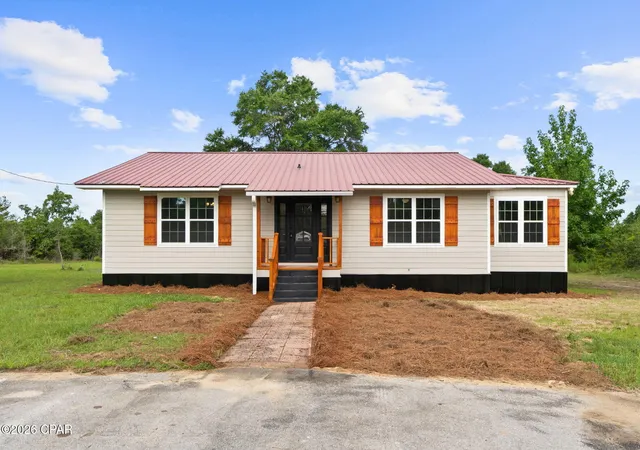 Photo 1 of Single family home for sale at 1025 Edison Ave, Alford, FL 32420 | MLS# 792576 | Listing updated on 2026-09-29