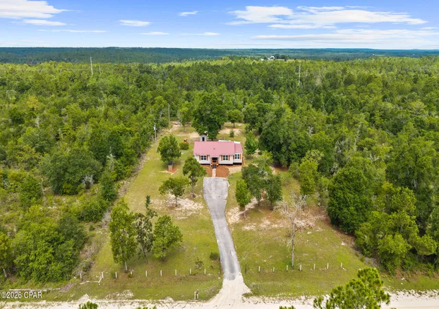 Photo 3 of Single family home for sale at 1025 Edison Ave, Alford, FL 32420 | MLS# 792576 | Listing updated on 2026-09-29