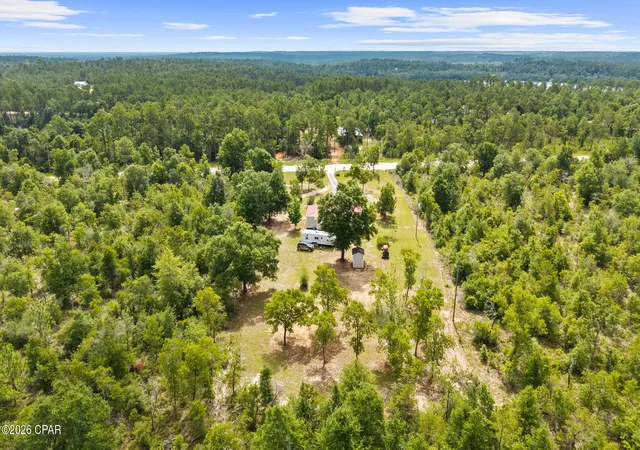 Photo 4 of Single family home for sale at 1025 Edison Ave, Alford, FL 32420 | MLS# 792576 | Listing updated on 2026-09-29