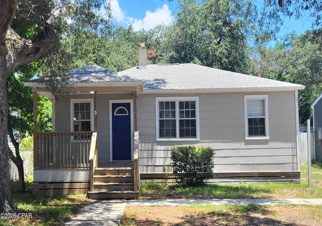 Photo 1 of Single family home for sale at 1610 Lake Ave, Panama City, FL 32401 | MLS# 792584 | Listing updated on 2026-09-17