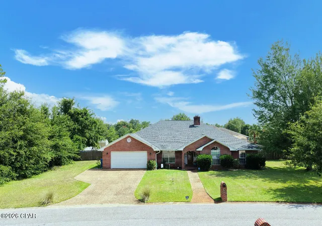 Photo 2 of Single family home for sale at 3216 Bob Jones Dr, Lynn Haven, FL 32444 | MLS# 792605 | Listing updated on 2026-09-20