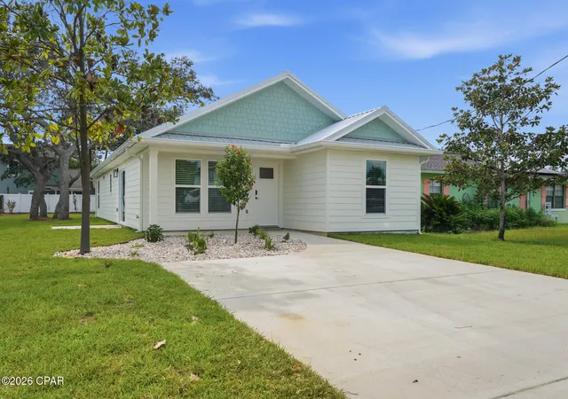 Photo 2 of Sale Pending at 206 Lantana St, Panama City Beach, FL 32407 | MLS# 792667 | Listing updated on 2026-09-08
