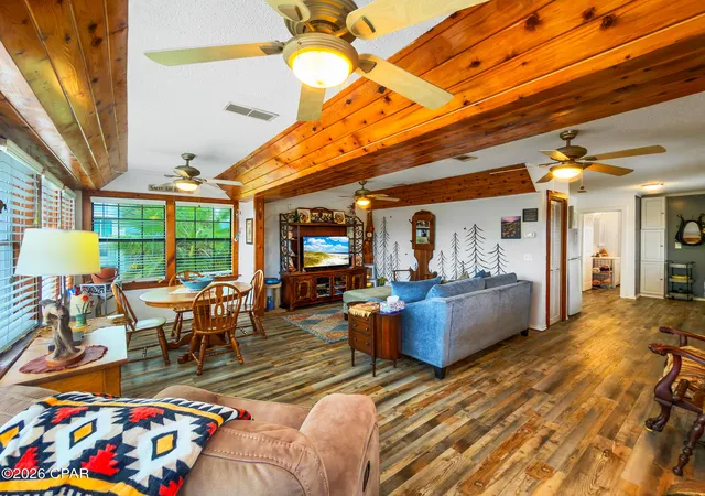 Photo 4 of Single family home for sale at 412 California Ave, Mexico Beach, FL 32456 | MLS# 792743 | Listing updated on 2026-09-27