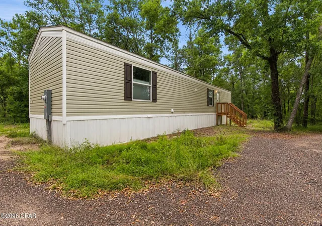 Photo 3 of Sale Pending at 4597 Spotted Horse Ln, Chipley, FL 32428 | MLS# 792747 | Listing updated on 2026-09-11
