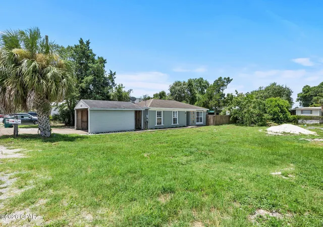 Photo 2 of Single family home for sale at 315 Twin Lakes Dr, Panama City Beach, FL 32413 | MLS# 792788 | Listing updated on 2026-09-05
