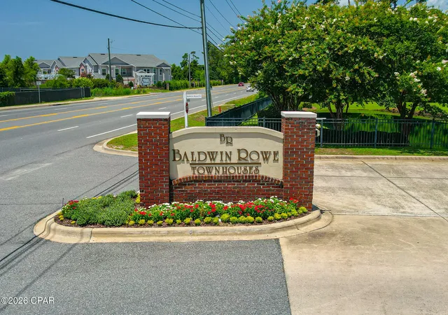 Photo 2 of Townhouse for sale at 402 Baldwin Rowe Cir, Panama City, FL 32405 | MLS# 792838 | Listing updated on 2026-09-15