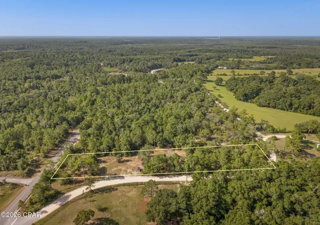 Photo 2 of Manufactured home for sale at 2493 Trailblazer Ln, Chipley, FL 32428 | MLS# 792840 | Listing updated on 2026-09-11