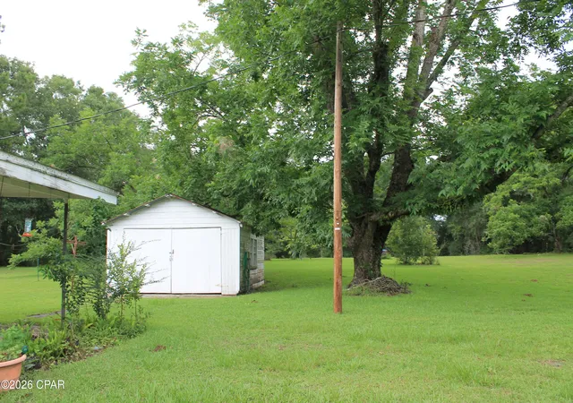 Photo 3 of Single family home for sale at 3801 Fl 2, Graceville, FL 32440 | MLS# 792853 | Listing updated on 2026-08-15